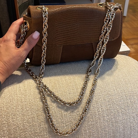 Henri Bendel purse with gold chain (can be worn long as a messenger or short) - Picture 1 of 7